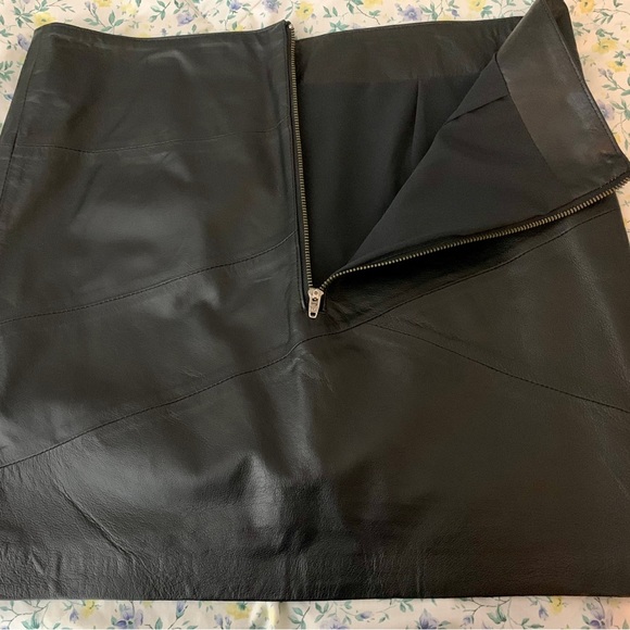 BLANK NYC LEATHER SKIRT, Authentic & Classy, PERFECT Condition, Black, Sze 30 - Picture 8 of 11